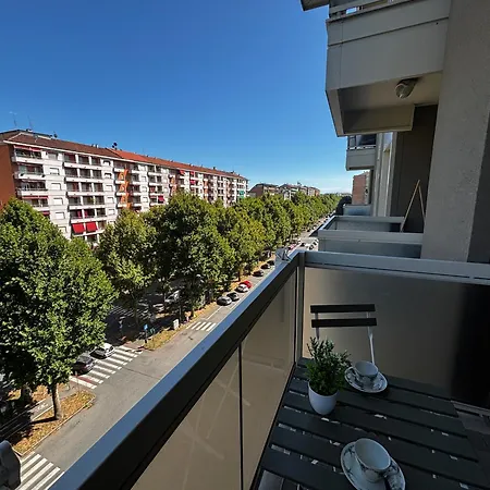 House Montecucco By World Torino